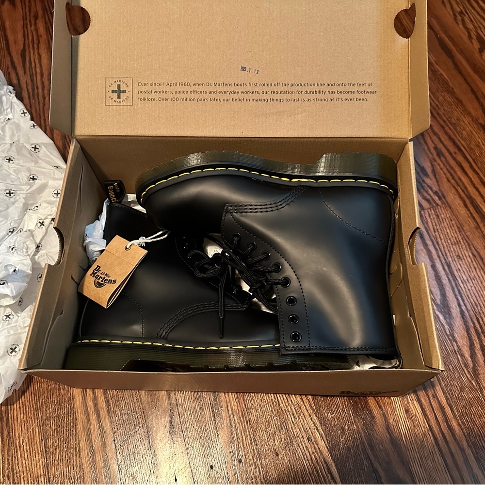 Doc Martens 1460 Smooth Size 7